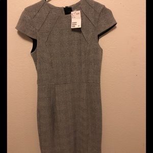 H&M dress - size 6 ✨